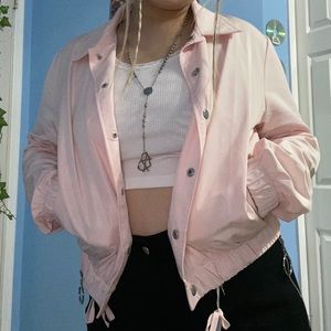 Pink windbreaker / coaches jacket